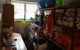 pomieszczenie_trener&oacute;w_i_nauczycieli_przy_sali_gimnastycznej