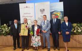 Galeria aktualności Wyjątkowy jubileusz małżeństwa &ndash; złote, diamentowe i żelazne gody w Gminie Raciechowice 36