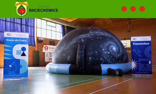 Zdjęcie do Poprawny zapis tytułu: Czy w kosmosie żyją węże? Mobilne Planetarium Kopernika w Raciechowicach